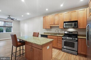 1800 Wilson Blvd in Arlington, VA - Building Photo