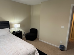 1058 Rabon Pond Dr in Columbia, SC - Foto de edificio - Building Photo