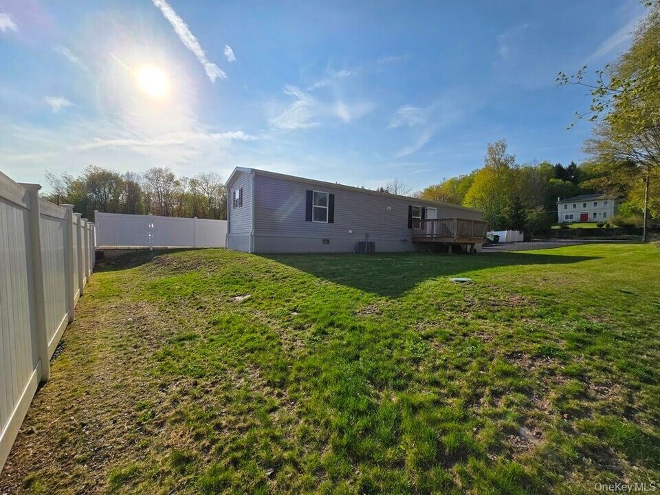 44 Gale Rd in Mongaup Valley, NY - Building Photo