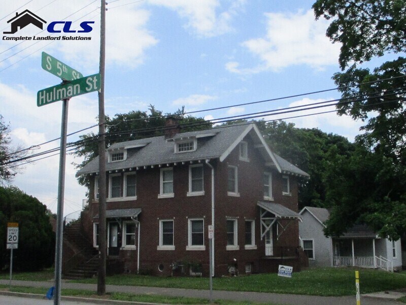 503 Hulman St Photo