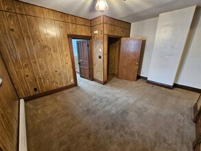 411 Wheeling Ave in Muncie, IN - Building Photo - Building Photo