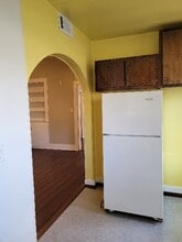 408 S 5th St, Unit 1 in Effingham, IL - Building Photo - Building Photo