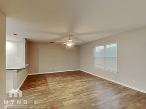 4892 Masch Branch Rd, Unit 1 in Krum, TX - Building Photo - Building Photo