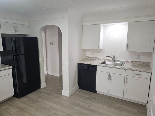 property at 1000 Timpe Rd
