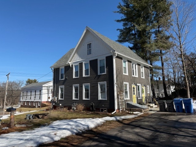 462 N Main St, Unit 2nd floor