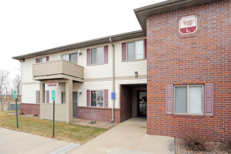 Autumn Park Apartments in Grand Island, NE - Building Photo - Building Photo