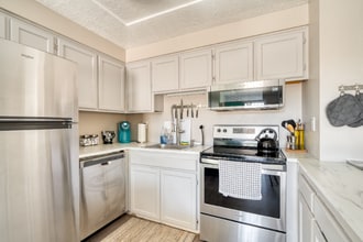 4122-4128-4128 SE 65th Ave in Portland, OR - Building Photo - Building Photo