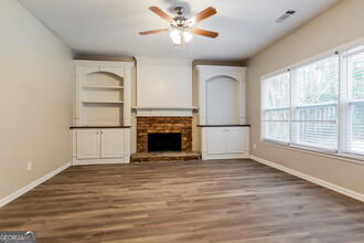 2190 Eagle Nest Bluff NW in Lawrenceville, GA - Foto de edificio - Building Photo