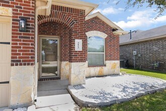 3123 Hurst Green Ln in Fresno, TX - Building Photo - Building Photo