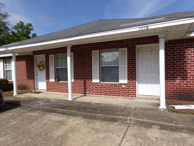 property at 1112 Sybil Dr