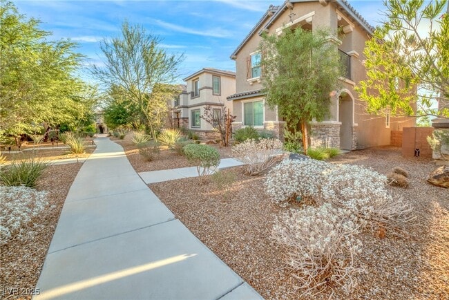 2718 Hammetts Landing Walk in Henderson, NV - Building Photo - Building Photo