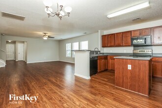 1052 Briar Rose Ln in Ladson, SC - Building Photo - Building Photo