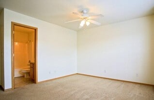 Hidden Lake Townhomes in Springdale, AR - Building Photo