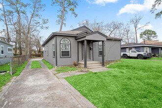 3841 Rosedale St in Houston, TX - Building Photo - Building Photo