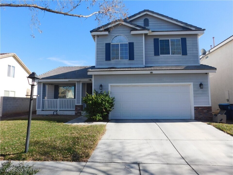 7824 Brilliant Forest St in Las Vegas, NV - Building Photo