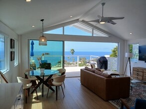 31956 Sunset Ave, Unit The Hummingbird House Top in Laguna Beach, CA - Building Photo - Building Photo