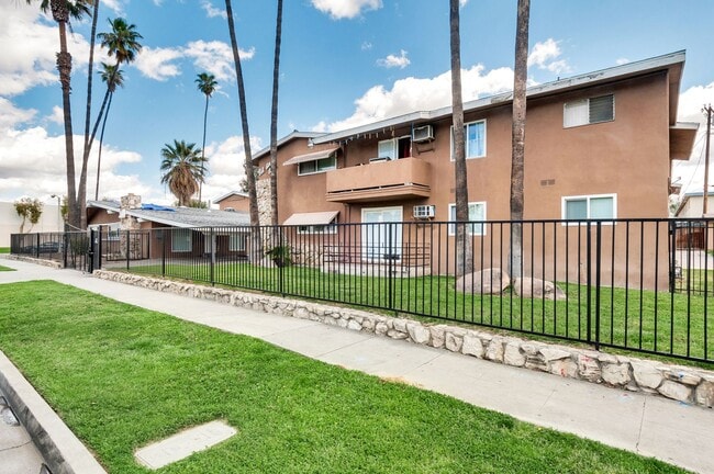3508 Lou Ella Ln in Riverside, CA - Building Photo - Building Photo