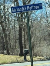 11 Alexandra Matthews Rd in Wallkill, NY - Building Photo - Building Photo