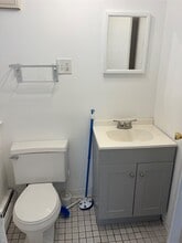 892 Pine Ave in West Islip, NY - Building Photo - Building Photo