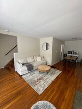 2563 Medary Ave in Columbus, OH - Building Photo - Building Photo