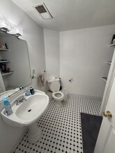 190 L St, Unit 2 in Boston, MA - Foto de edificio - Building Photo
