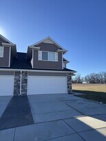 331 W Samuel Ave in Lincoln, NE - Building Photo