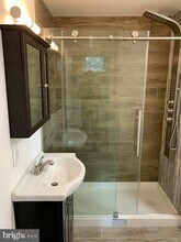 1108 Locust St-Unit -1ST FLOOR in Philadelphia, PA - Building Photo - Building Photo