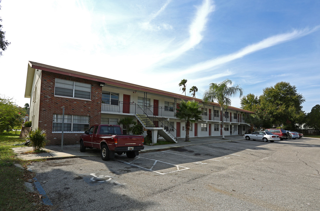 Sally Lane Apartments in Clearwater, FL - Foto de edificio