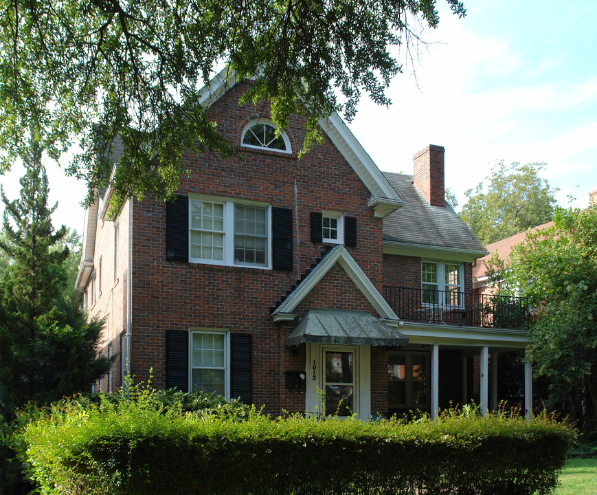 1013 Dacian Ave in Durham, NC - Foto de edificio