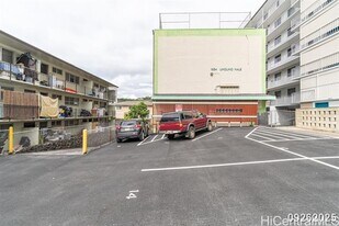 1654 Liholiho St in Honolulu, HI - Building Photo