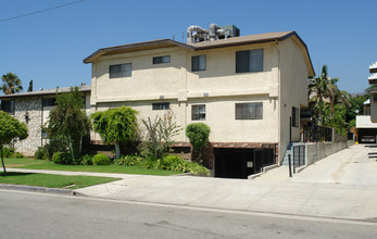 357 Milford St in Glendale, CA - Building Photo - Building Photo