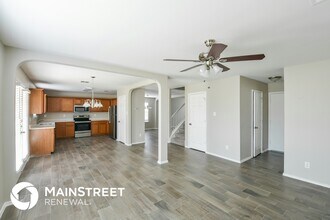 9011 Walnut Springs in Universal City, TX - Building Photo - Building Photo