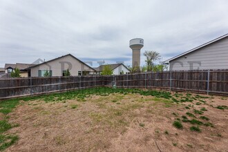 8804 E Chris St in Bel Aire, KS - Building Photo - Building Photo