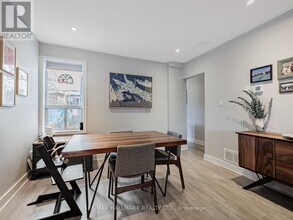 263 Springdale Blvd in Toronto, ON - Building Photo - Building Photo