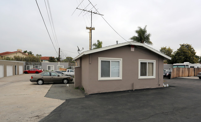 2641 Highland Ave in National City, CA - Building Photo - Building Photo