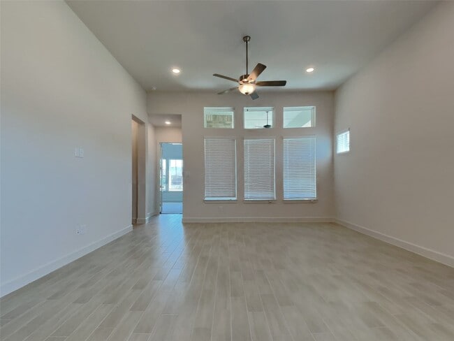 15170 London Gavroche Ln in Conroe, TX - Building Photo - Building Photo