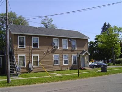 300 North St in Sturgis, MI - Foto de edificio