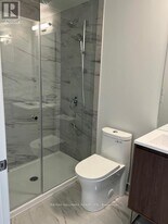 1 Quarrington Ln in North York, ON - Building Photo