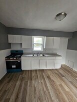 7815 Rosewood Ave in Cleveland, OH - Building Photo