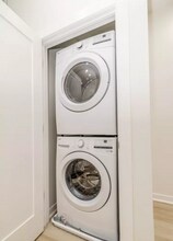 1056 N Central Park Ave in Chicago, IL - Building Photo - Building Photo