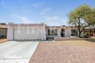 4855 W North Ln in Glendale, AZ - Building Photo