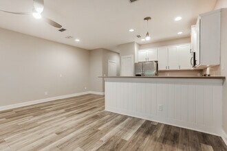 13406 Ocean Mist Dr in Jacksonville, FL - Building Photo - Building Photo