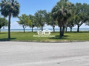 1505 Beach Dr SE in St. Petersburg, FL - Building Photo - Building Photo