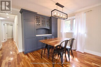 2292 Devon Rd in Oakville, ON - Building Photo - Building Photo