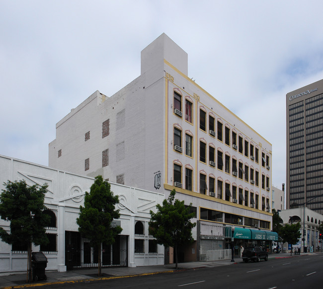 Trolley Lofts in San Diego, CA - Building Photo - Building Photo