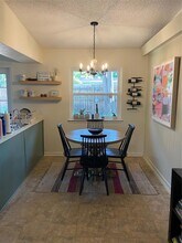 2102 Ann Arbor Ave in Austin, TX - Building Photo - Building Photo