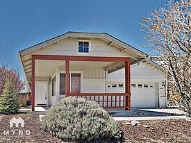 1555 Polo Park Dr in Reno, NV - Building Photo