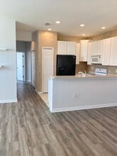 4228 Via Piedra Cir in Sarasota, FL - Foto de edificio - Building Photo