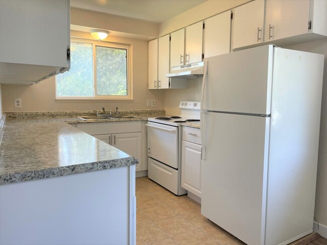 1408 W 14th Ave in Kennewick, WA - Building Photo - Building Photo