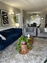 3475 N Country Club Dr in Miami, FL - Building Photo